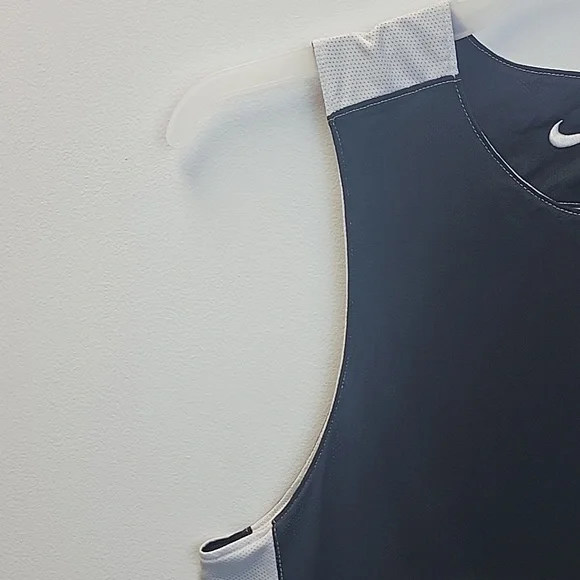 Men's Nike Dri-Fit 2 Sides Basketball Tank Top Shirts - Picture 6 of 8